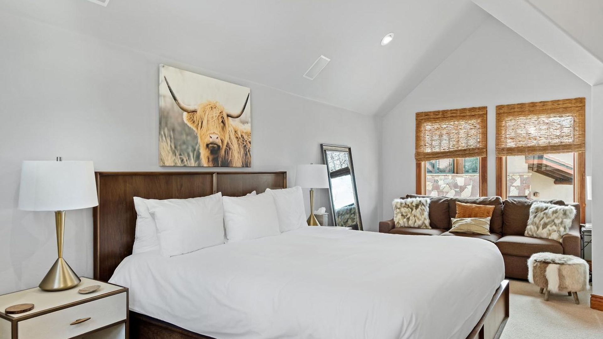 Chalet Meadows Run Modern By Exceptional *