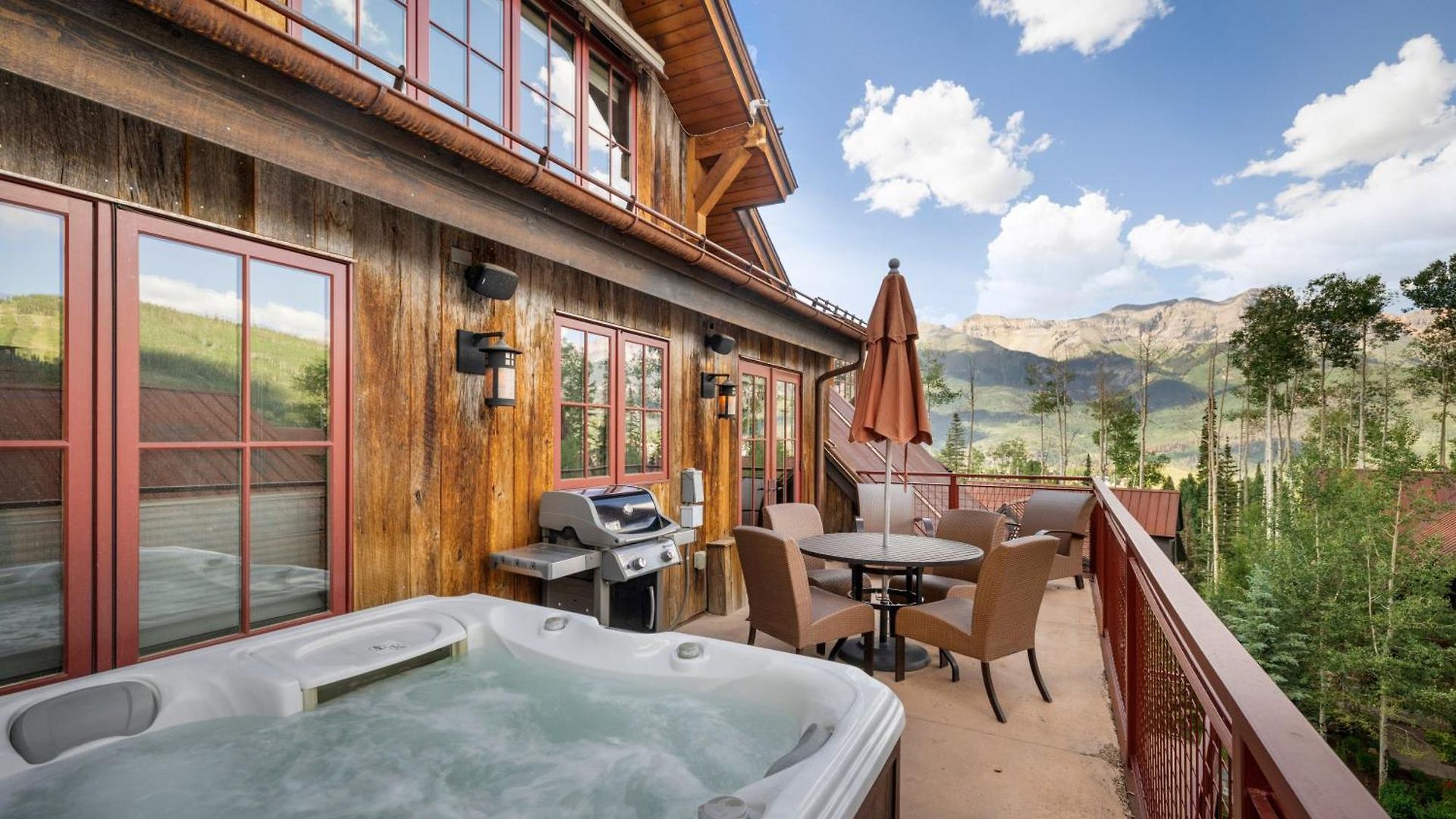 The Veranda At Trails Edge - Penthouse Views And Access!