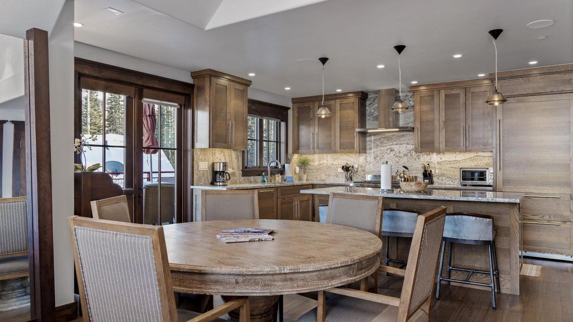 Apartment The Veranda At Trails Edge - Penthouse Views And Access! *