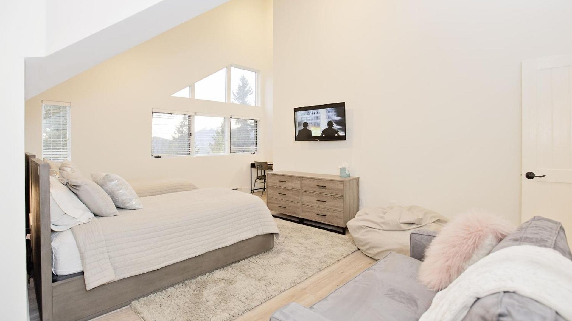 Bear Creek 404 Apartment *