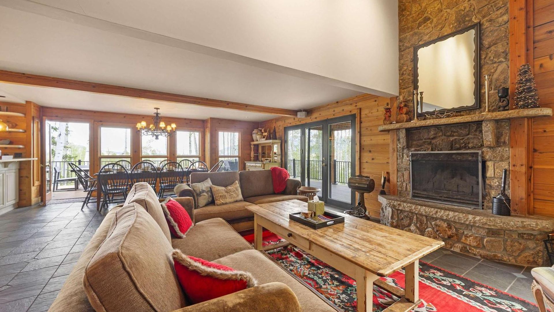 Luxury Mountain Retreat With Hot Tub And Views Telluride