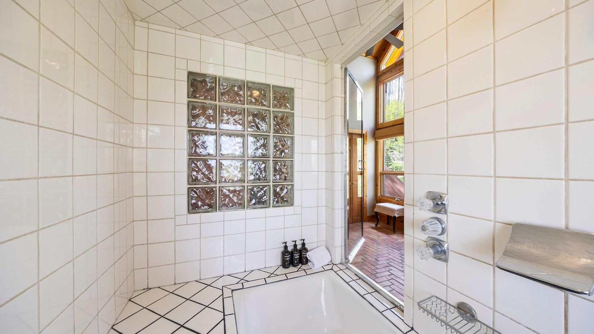 Holiday home Luxury Mountain Retreat With Hot Tub And Views *