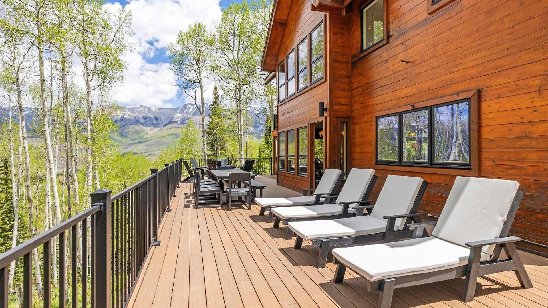 Luxury Mountain Retreat With Hot Tub And Views Telluride