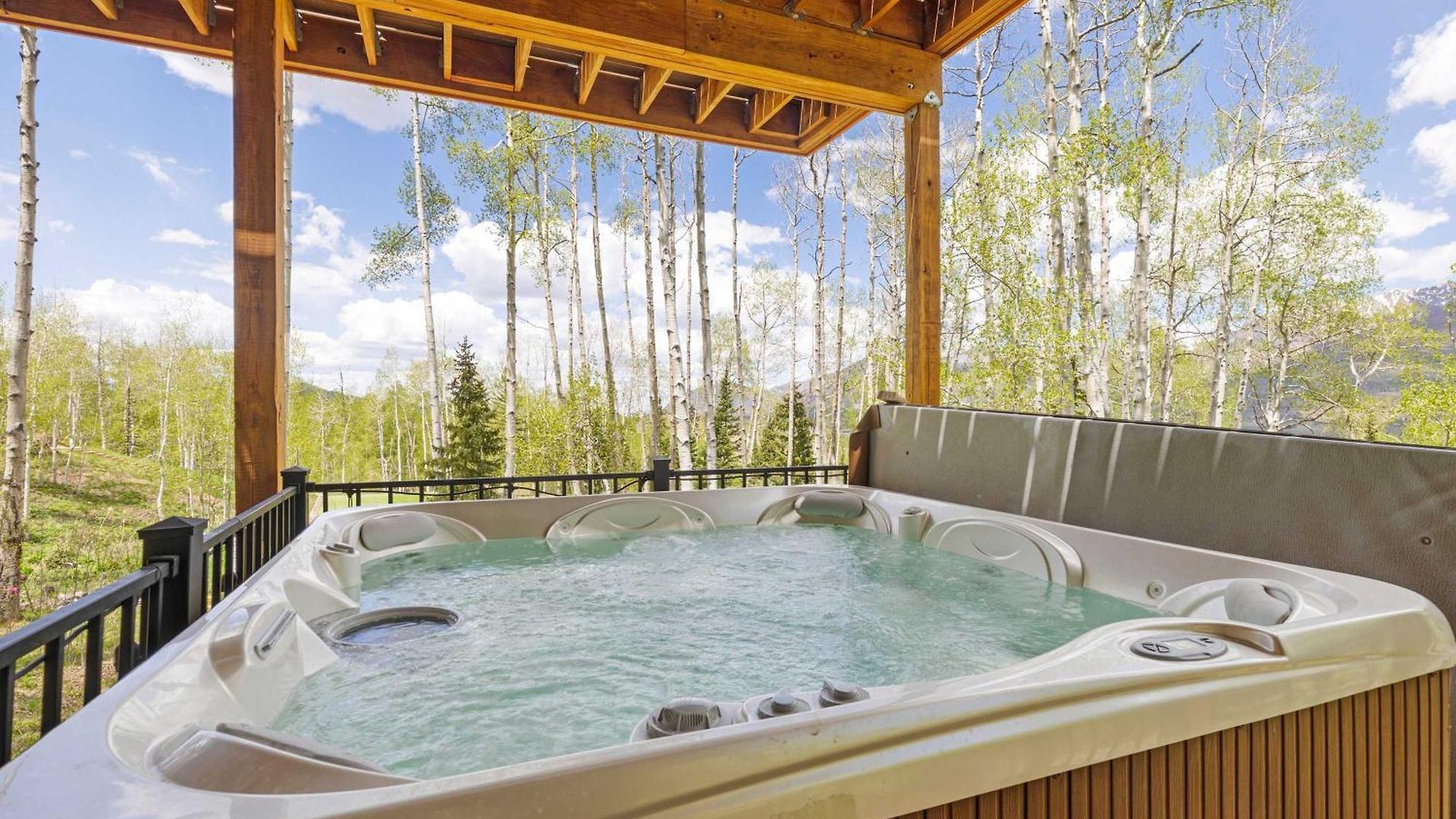 Luxury Mountain Retreat With Hot Tub And Views Telluride