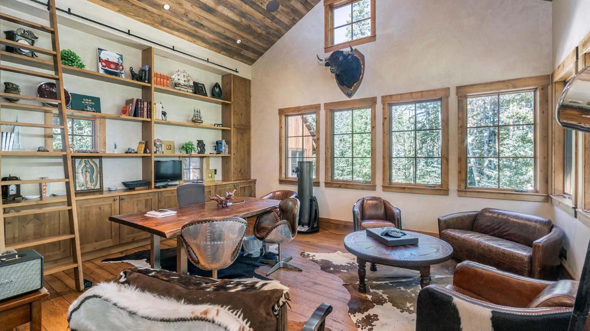 Chalet Robbers Roost By Exceptional