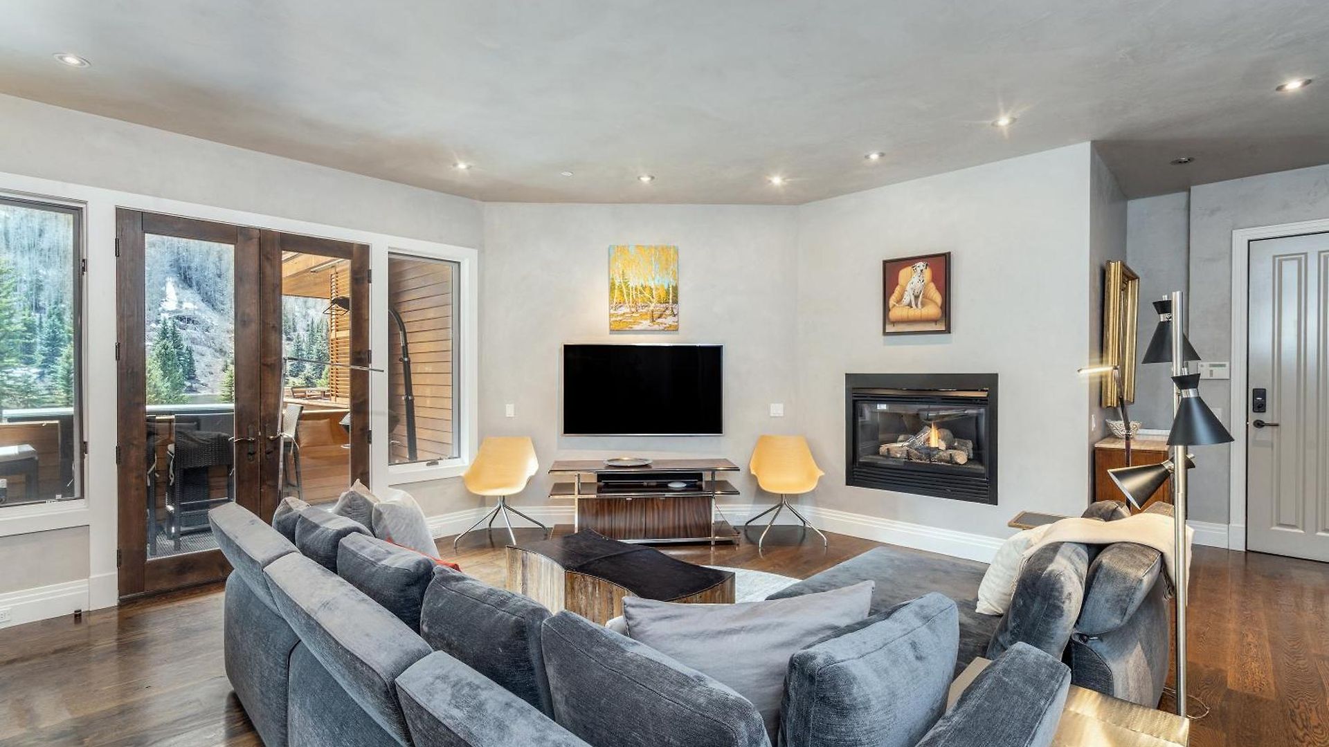 Apartment Modern Willow By Exceptional *