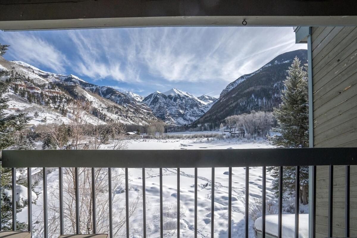 Riverside B201 By Exceptional Apartment Telluride
