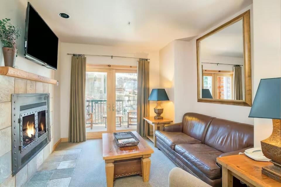 Mountain Village Getaway With Pool & Hot Tub Holiday home *