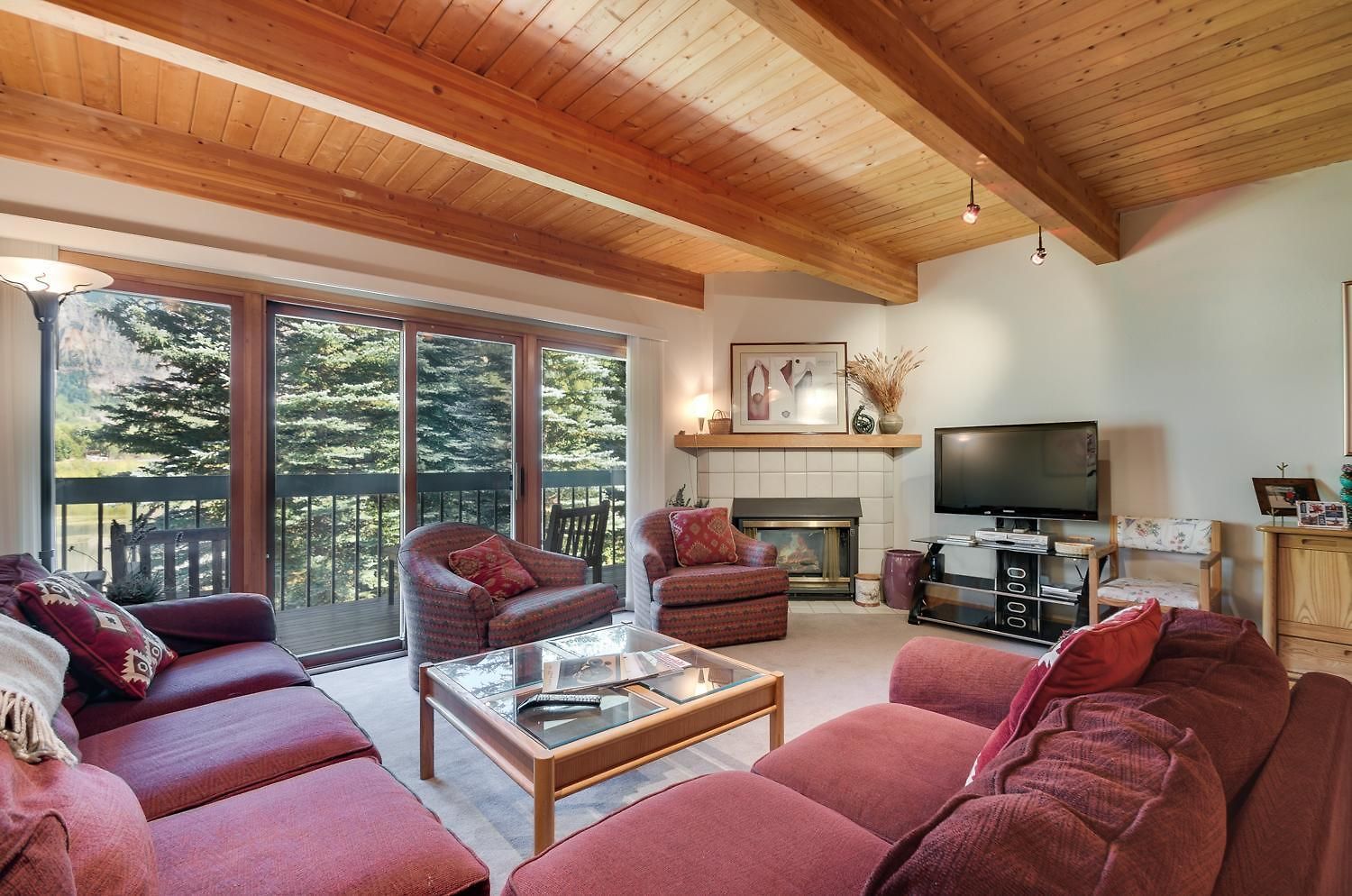 Steps To The River Trail And A Block From The Gondola! Holiday home *