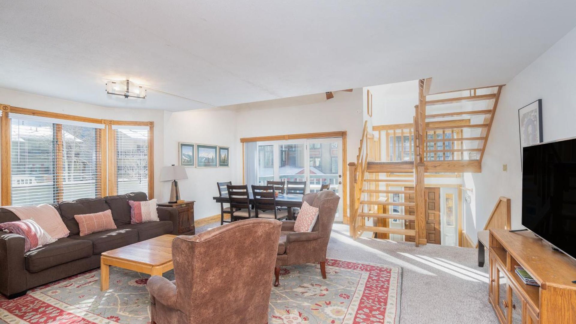 Mountain House East 3 Bedroom Holiday home