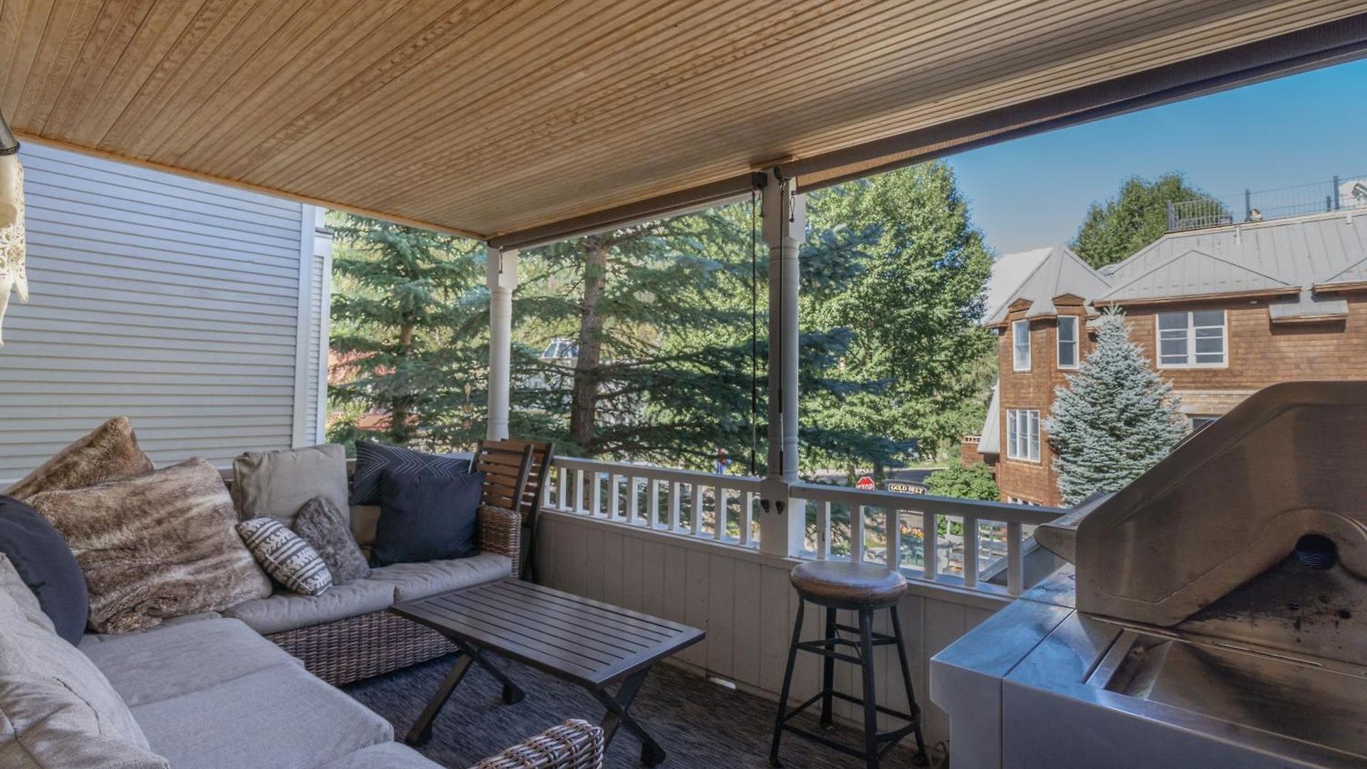 Main Street Tri-plex Close To Everything! * Telluride