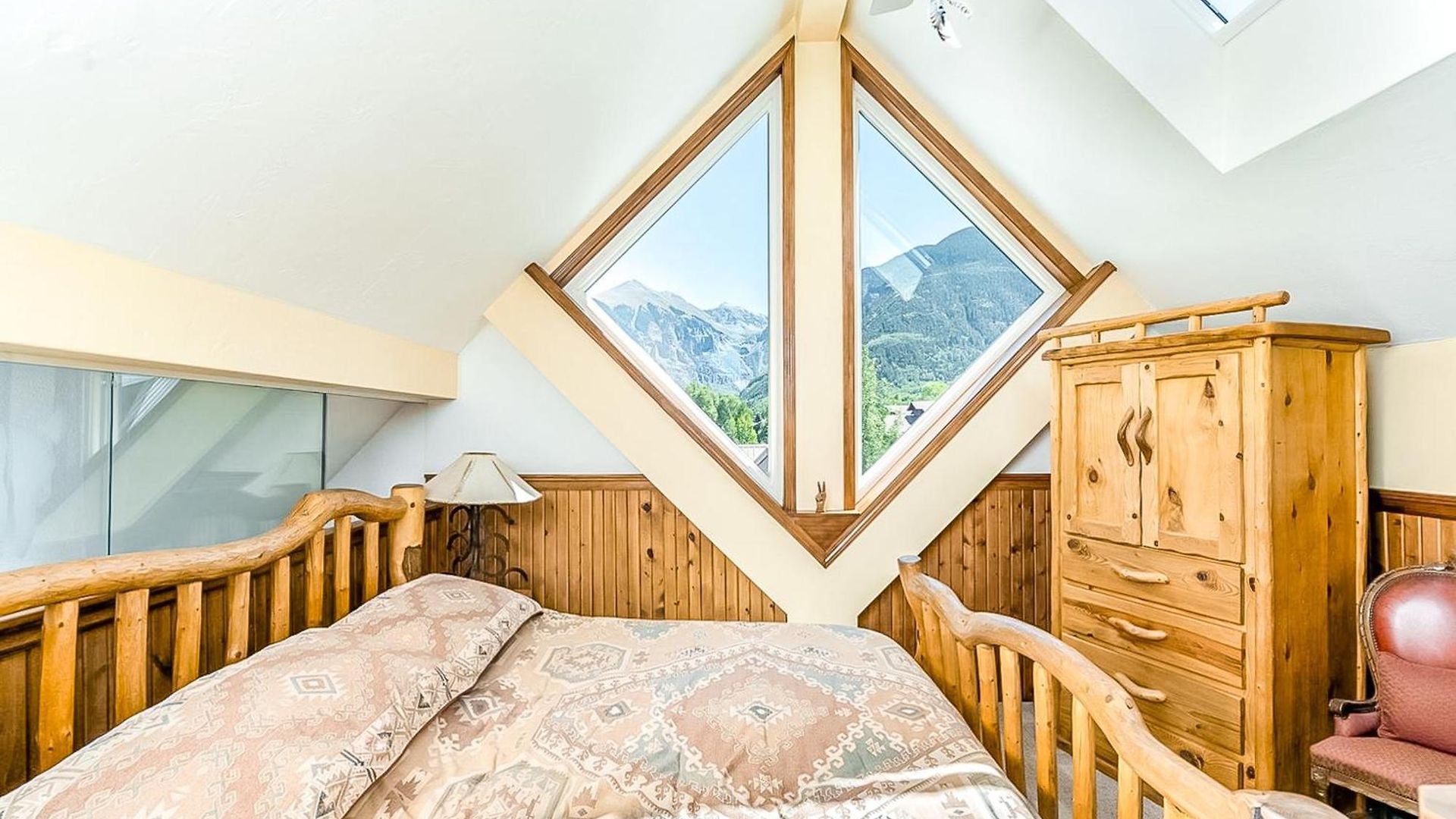 Viking 109 - Viking Venue Apartment Telluride