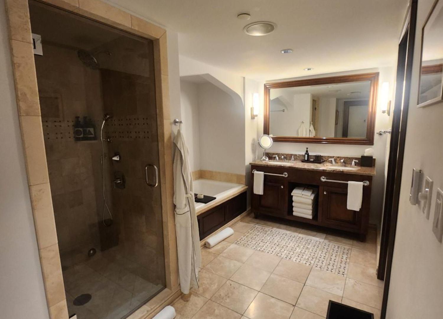 Luxury At A 5 Star At The Heart Of Mountain Village - Apartment *