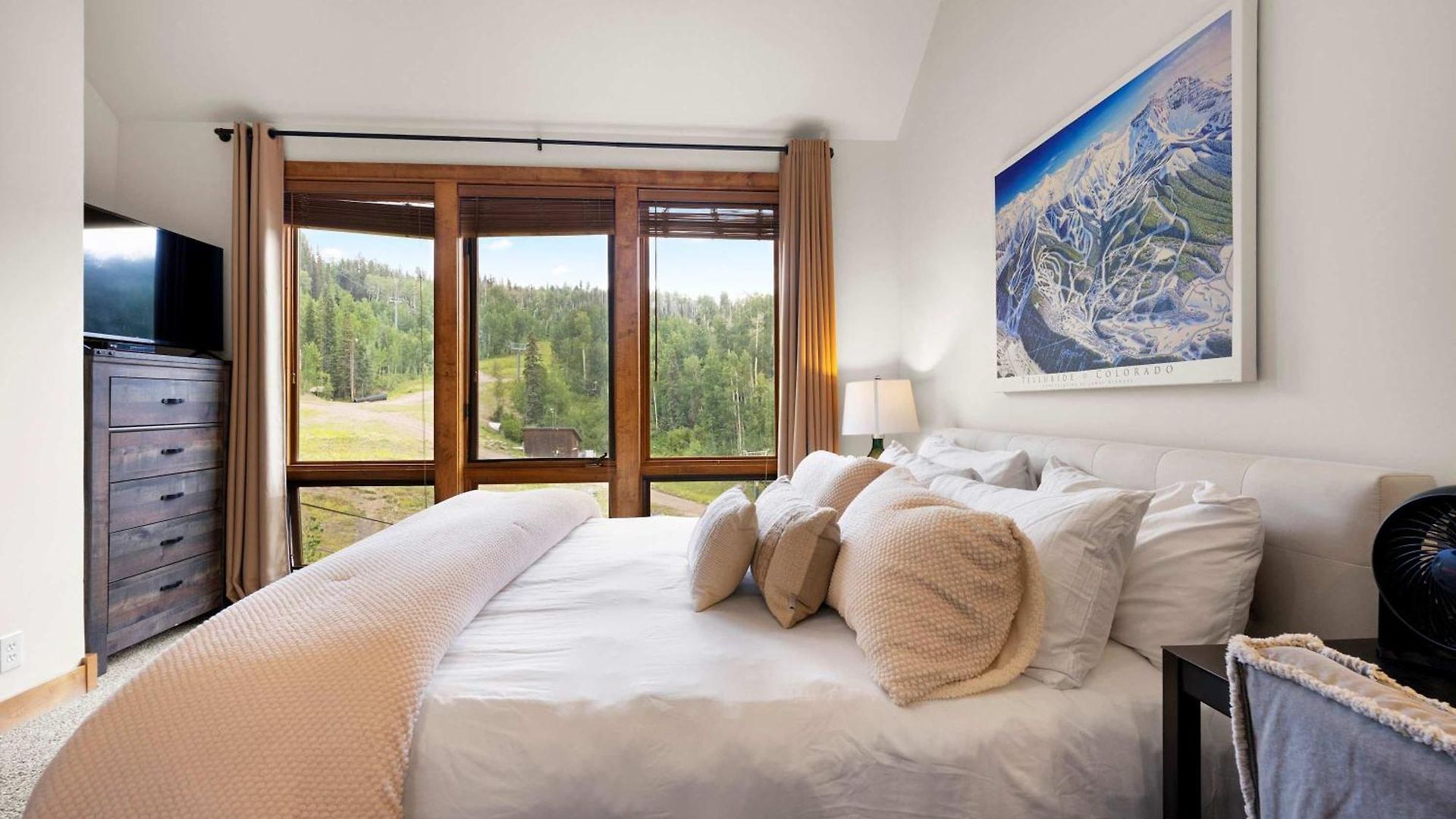 Upscale In Out 40 To Chondola Lift Holiday home