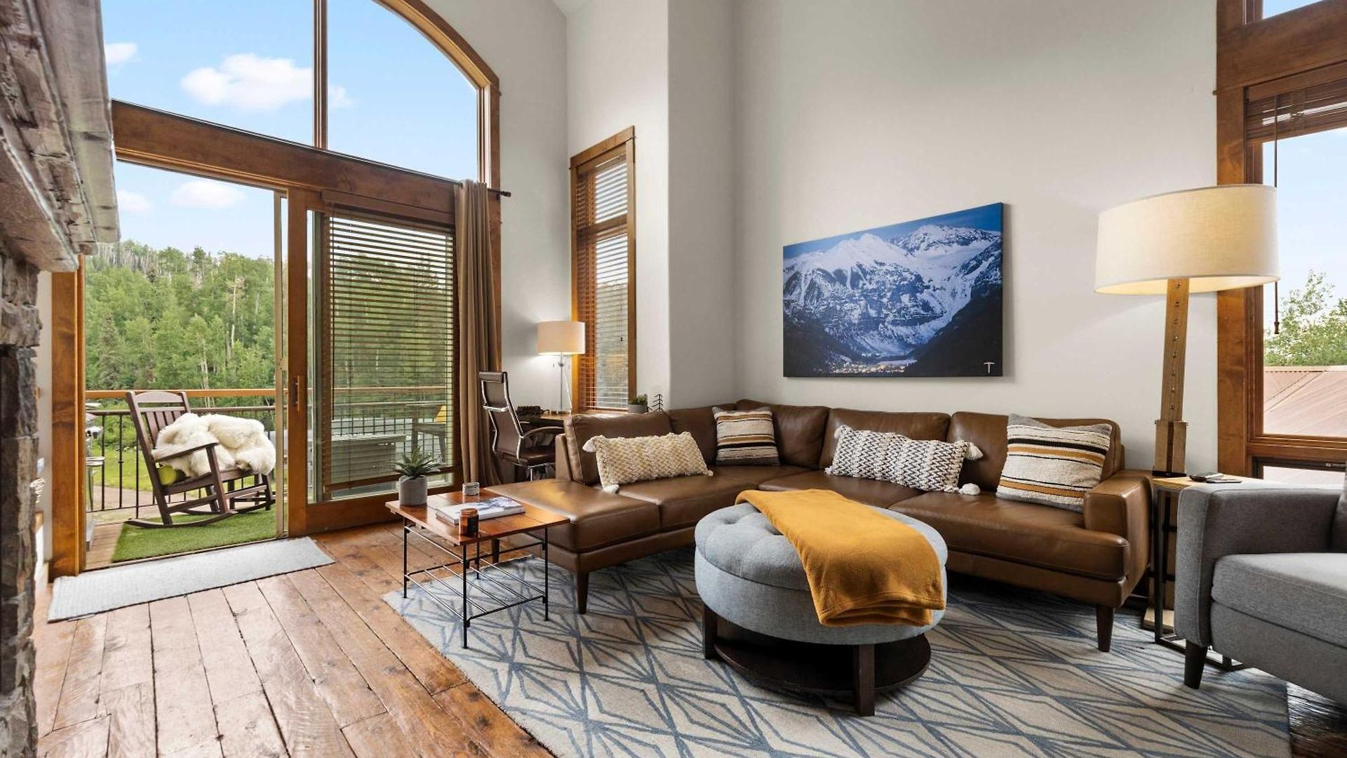 Upscale In Out 40 To Chondola Lift Holiday home *