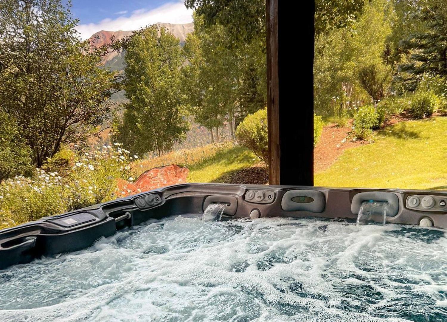 Luxe Mountain Village Retreat Hot Tub With Views Telluride
