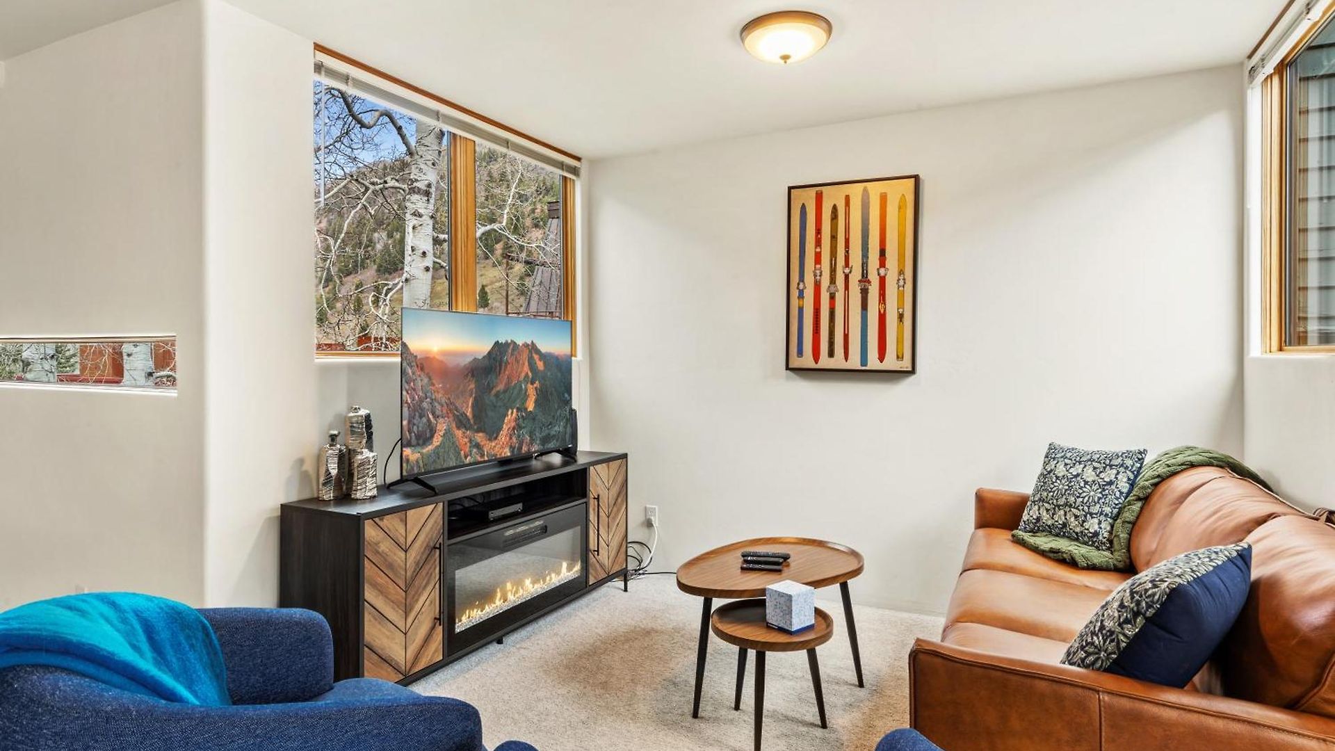 Experience Luxury At Alpenglow At Holiday home *