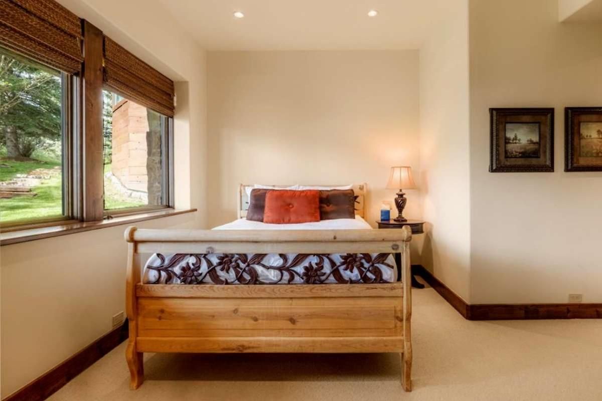 Luxe Mountain Village Retreat Hot Tub With Views *
