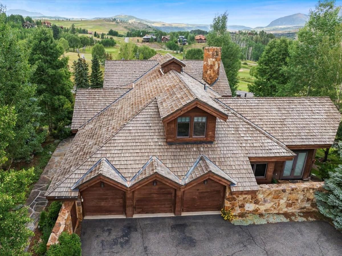Holiday home Luxe Mountain Village Retreat Hot Tub With Views *