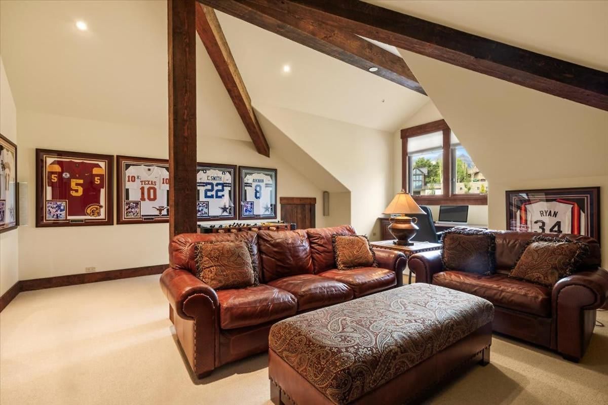 Luxe Mountain Village Retreat Hot Tub With Views Holiday home