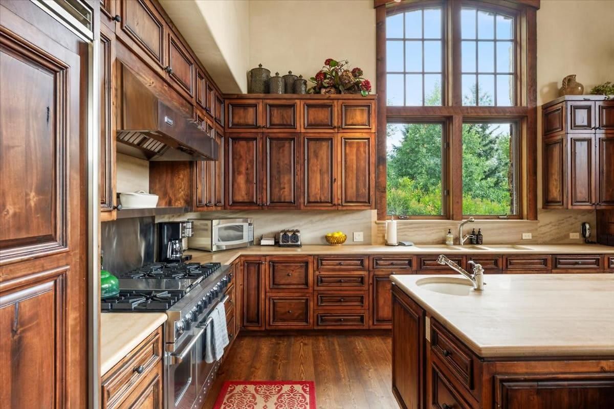 Luxe Mountain Village Retreat Hot Tub With Views