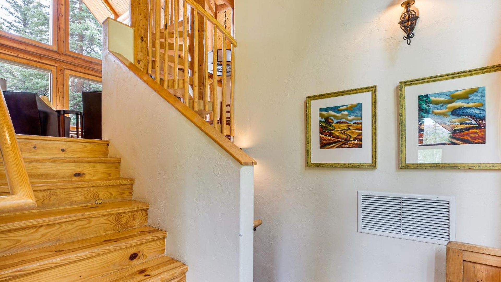 Stunning Views! Ski-in/out Mountain Village Holiday home *