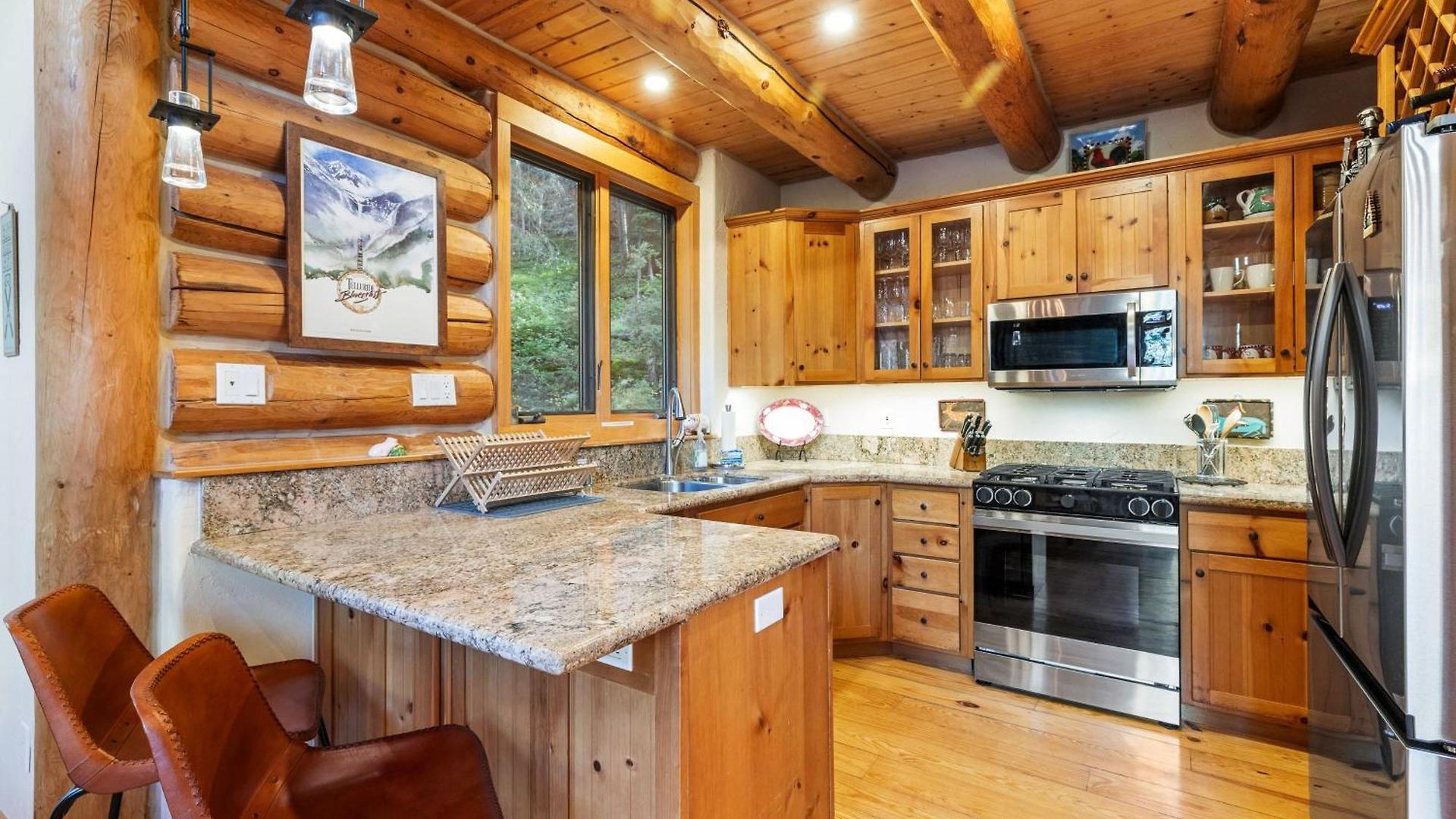 Stunning Views! Ski-in/out Mountain Village