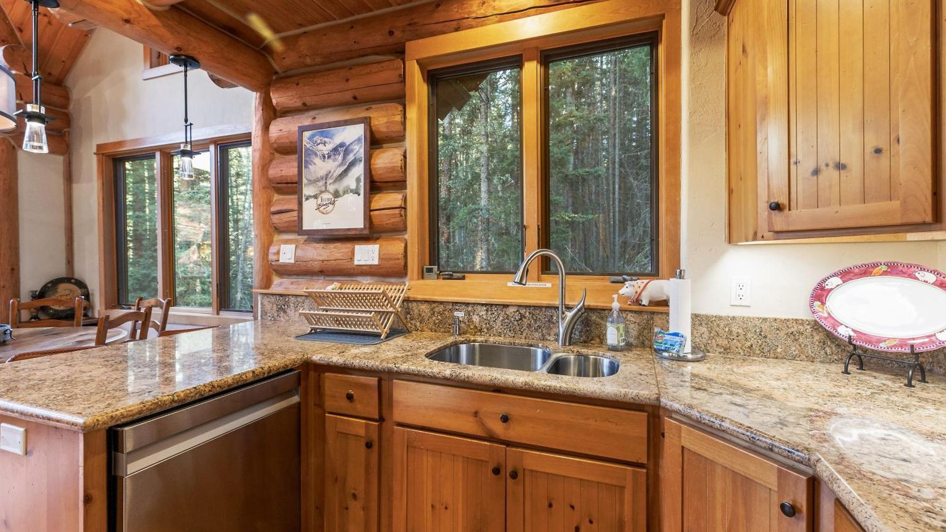 Stunning Views! Ski-in/out Mountain Village
