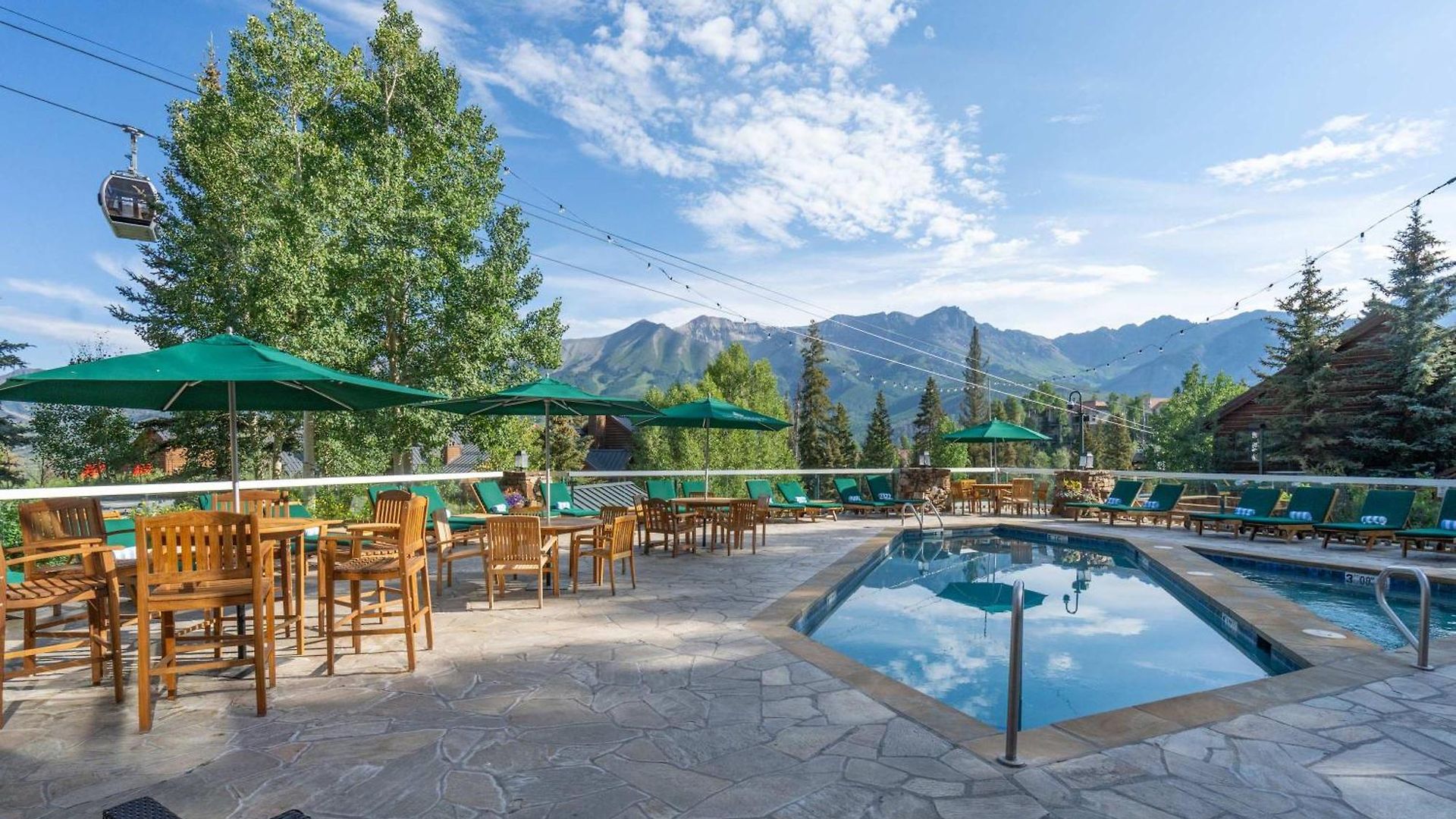 Mountain Village Getaway With Pool & Hot Tub Holiday home