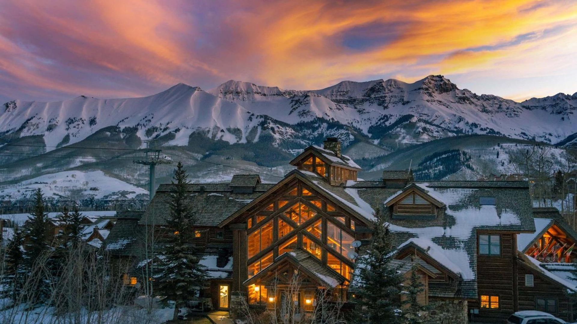 Holiday home Mountain Village Getaway With Pool & Hot Tub