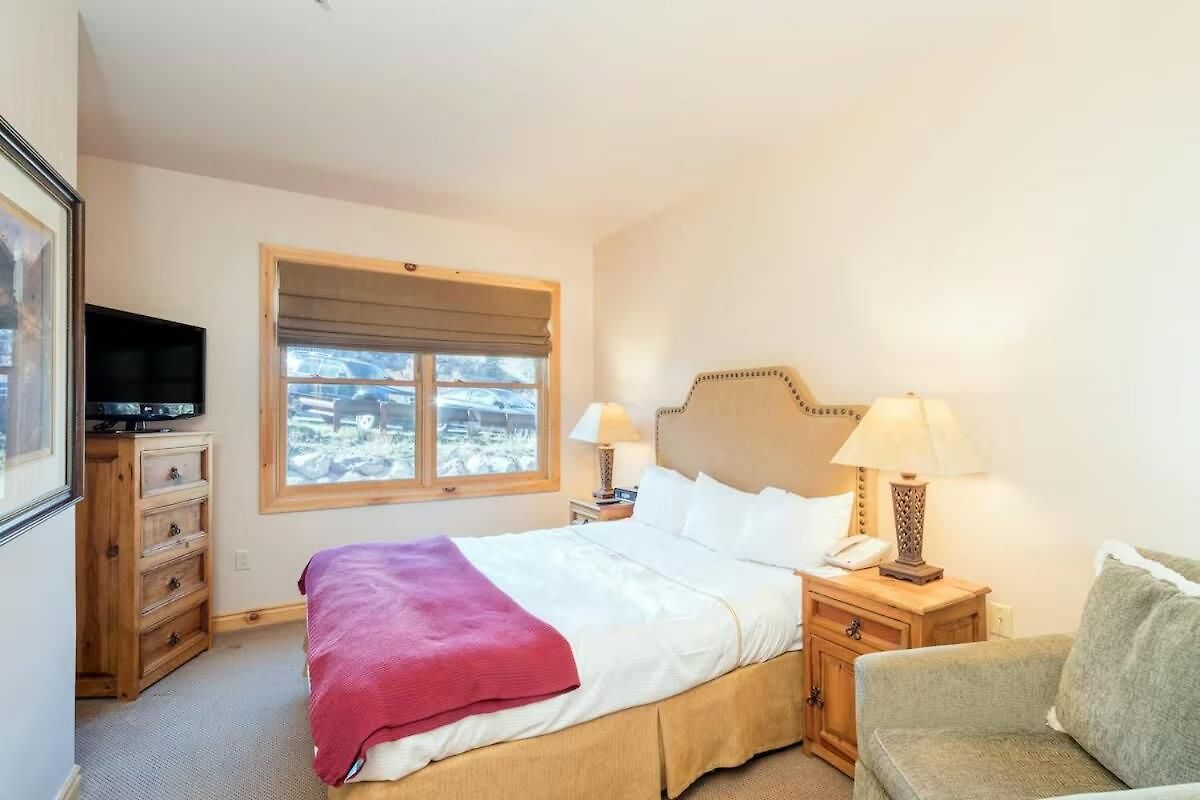 Mountain Village Getaway With Pool & Hot Tub Holiday home *