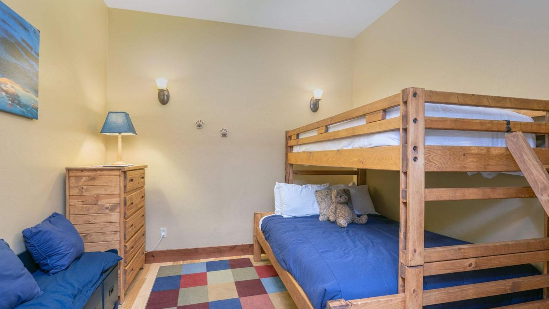 Ski-in Ski-out 4br W- Deck, Hot Tub, & Crib * Telluride