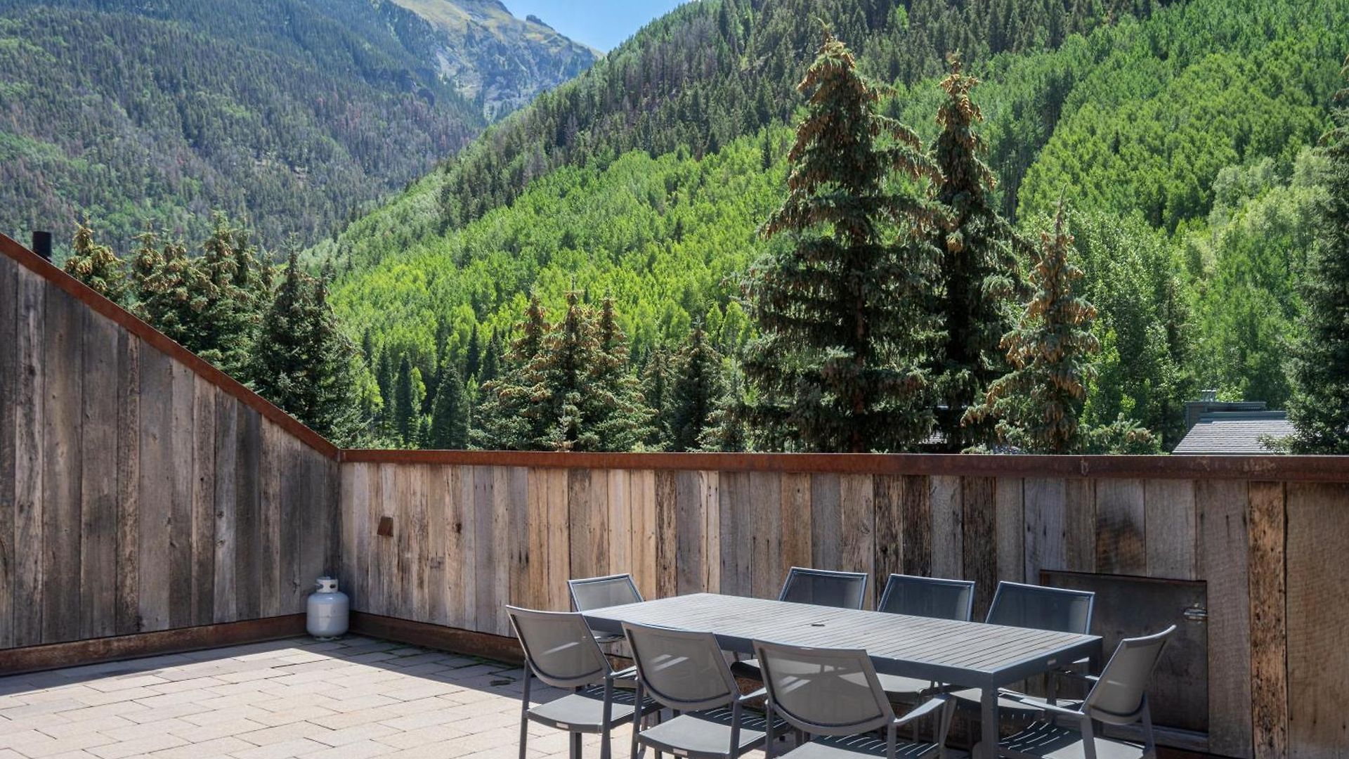Amazing Floor Ghostrider Holiday home