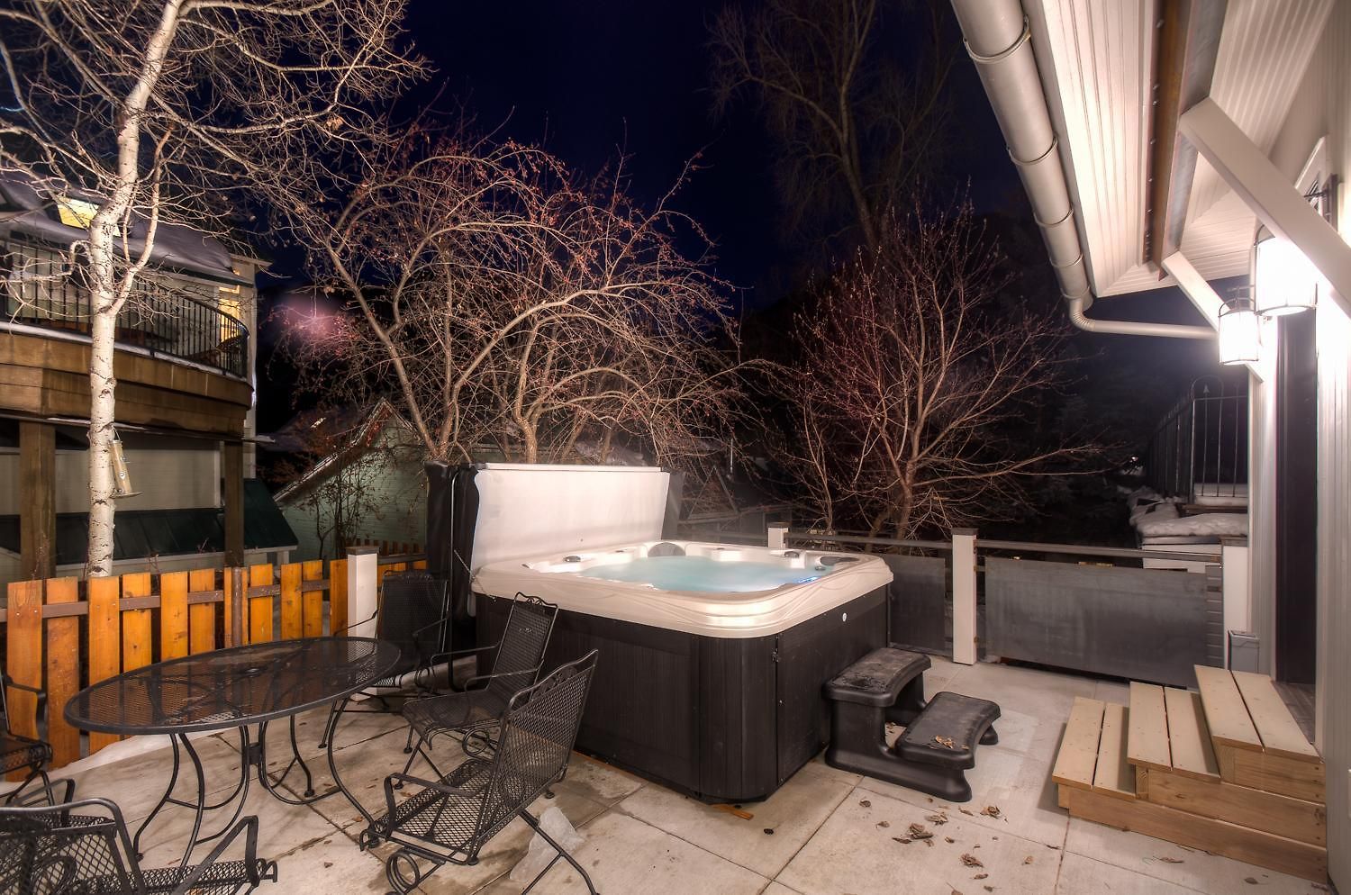 Luxury At Miles High, With 2 Free Passes Telluride