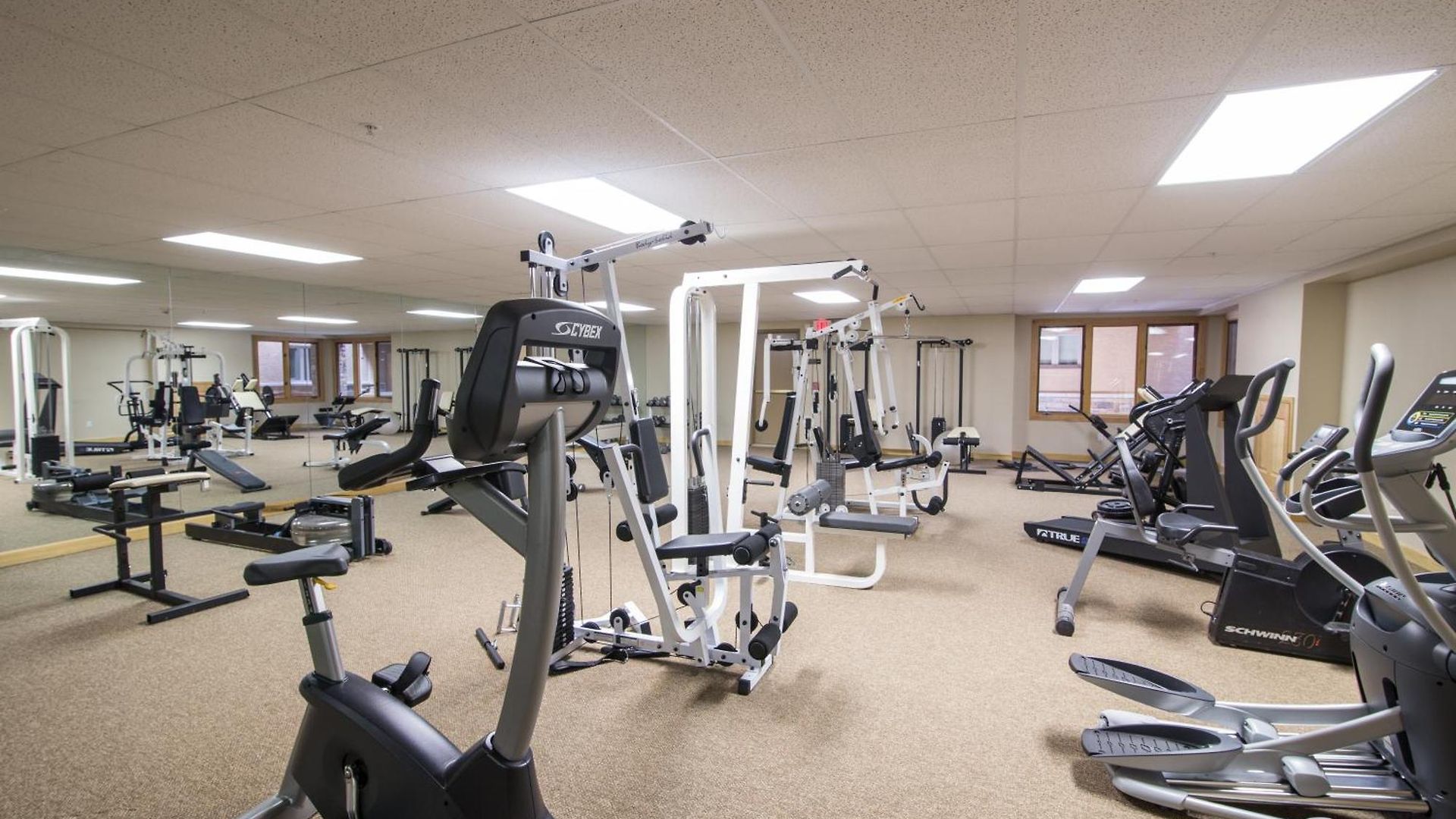 Luxury Lorian Lookout With Plenty Of Amenities Holiday home