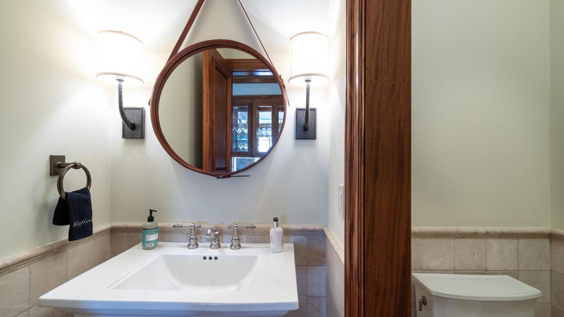 Holiday home Luxury Lorian Lookout With Plenty Of Amenities