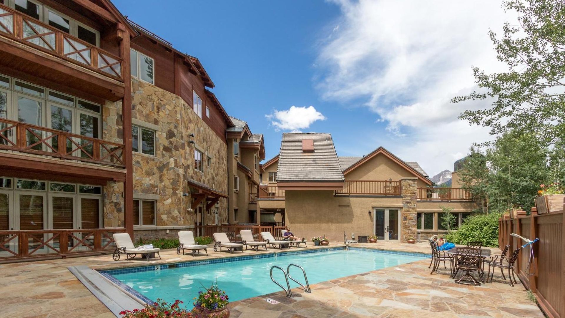 Luxury Lorian Lookout With Plenty Of Amenities Holiday home *