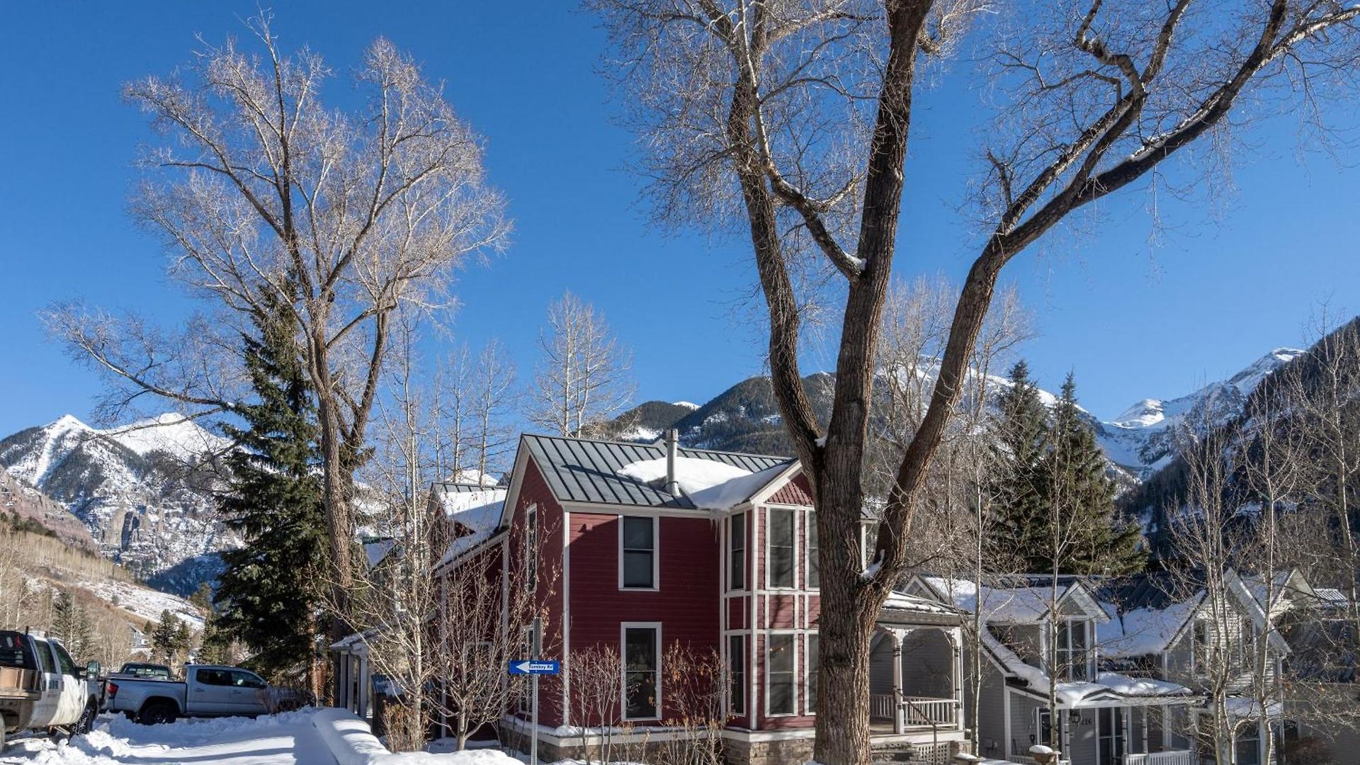 Holiday home Luxury At Miles High, With 2 Free Passes *