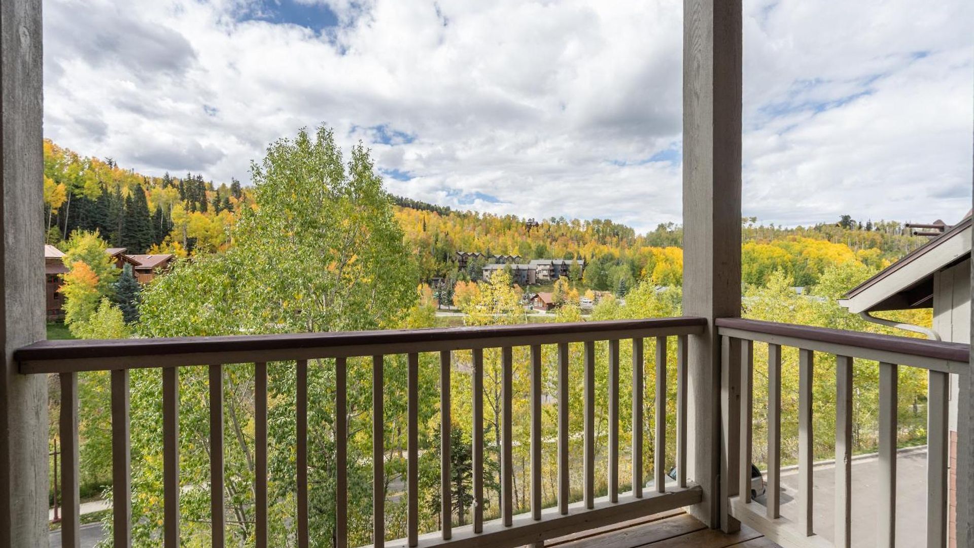 Fabulous Close To Chair Lifts 1 And 10 In Meadows Area