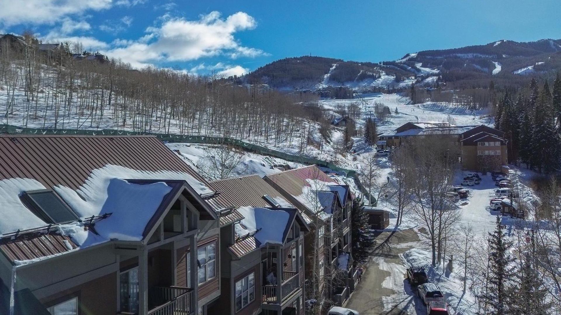 Fabulous Close To Chair Lifts 1 And 10 In Meadows Area