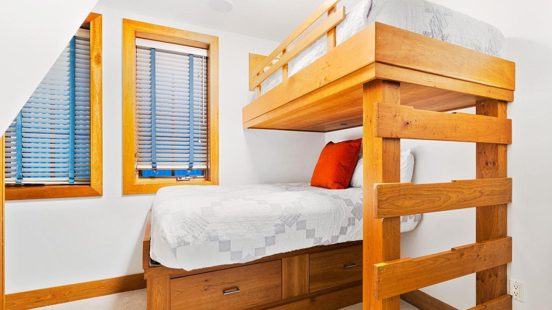 Pacific West 471 A - Pacific Pine Holiday home