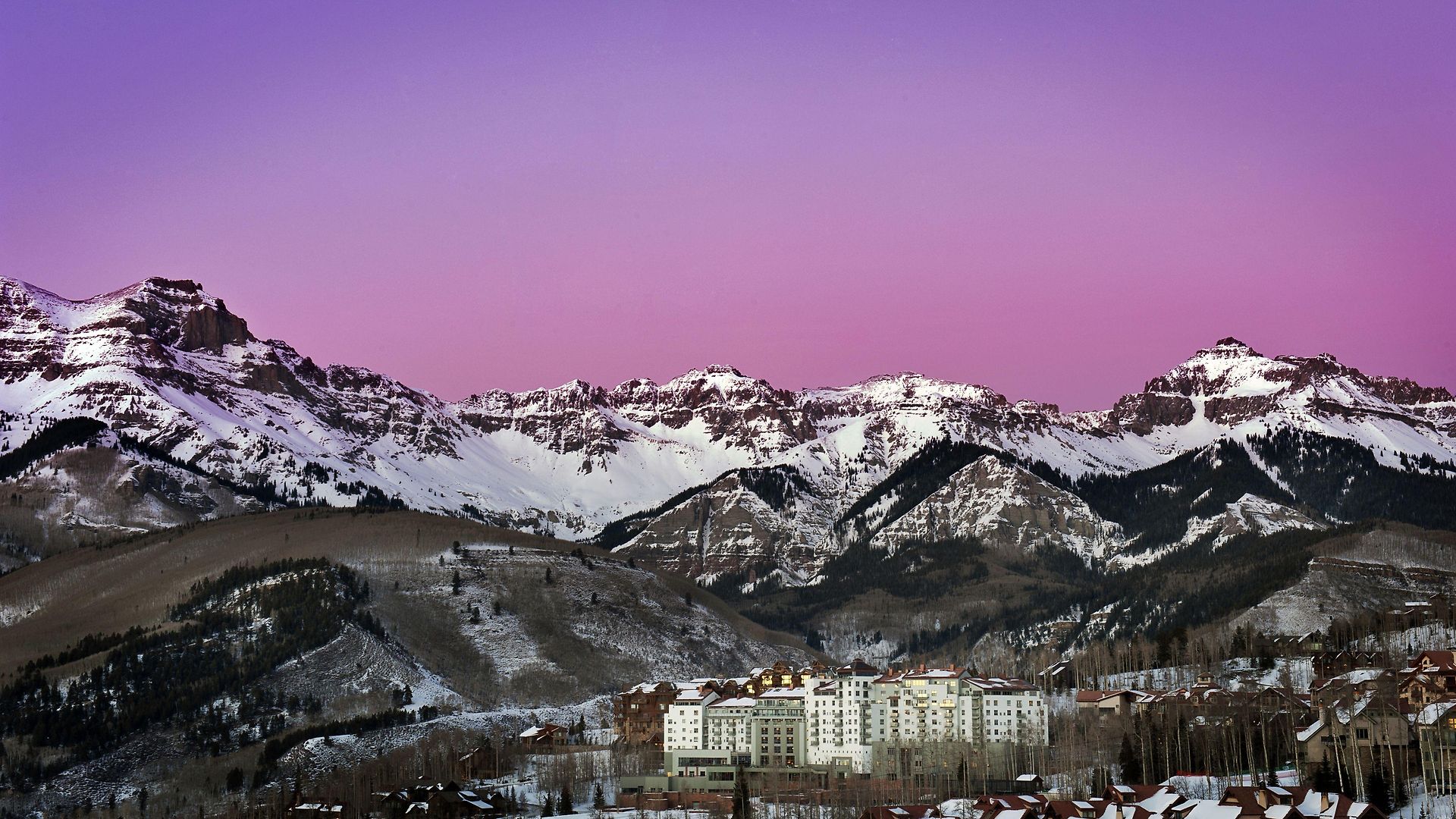The Peaks And Resort