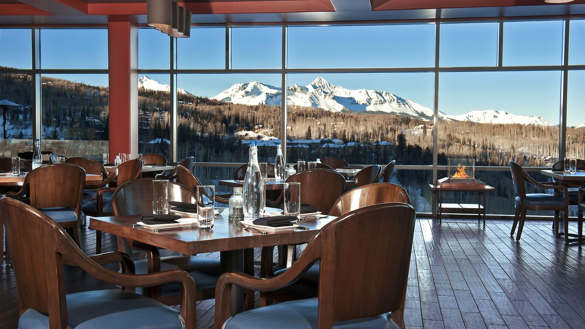 The Peaks And Resort