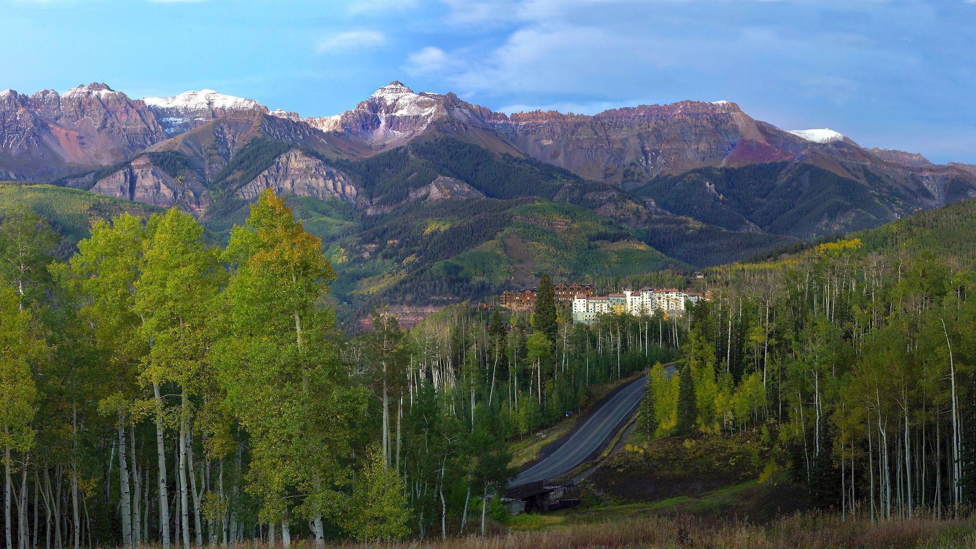 The Peaks And Resort