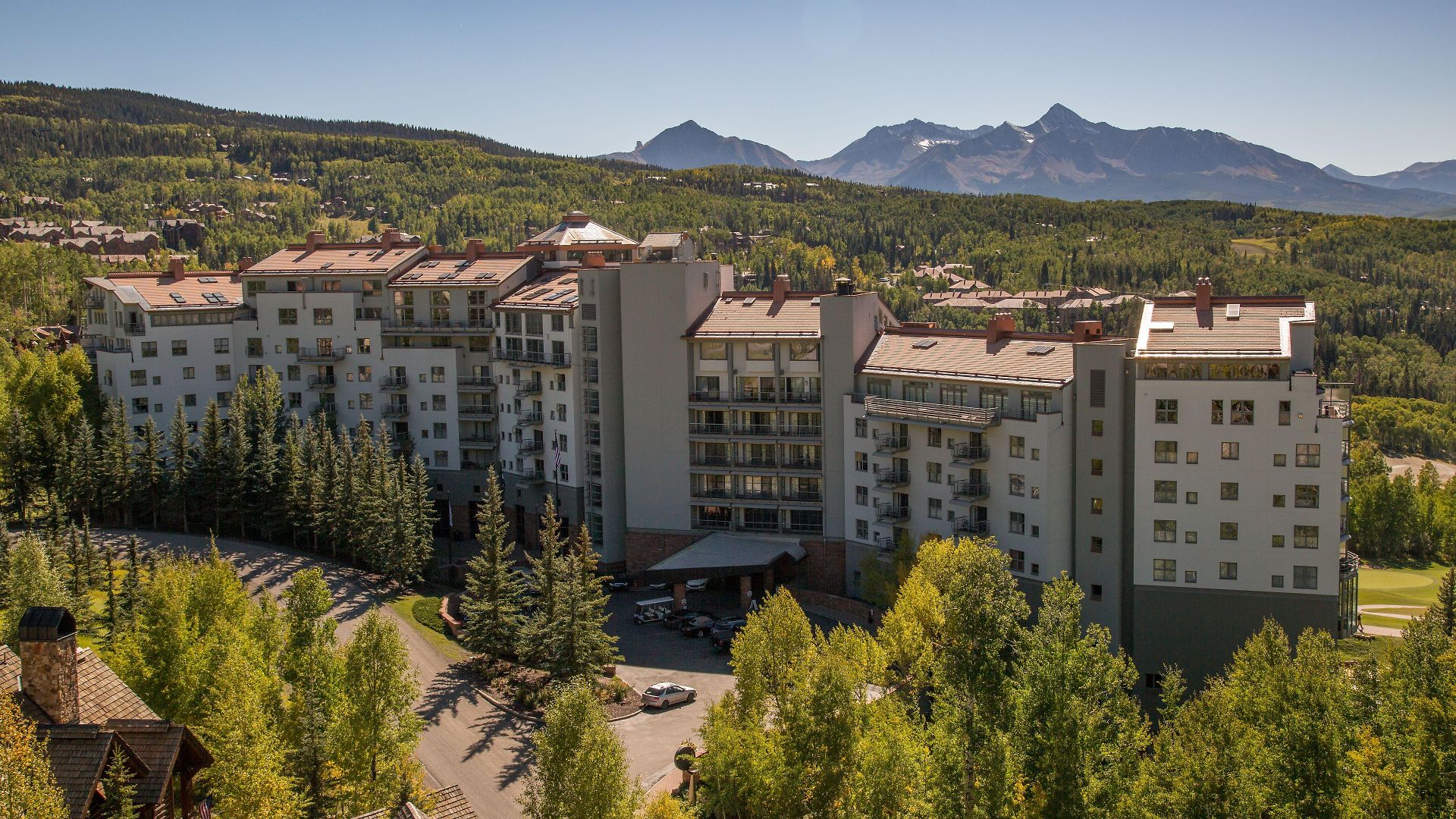 Resort The Peaks And 3*