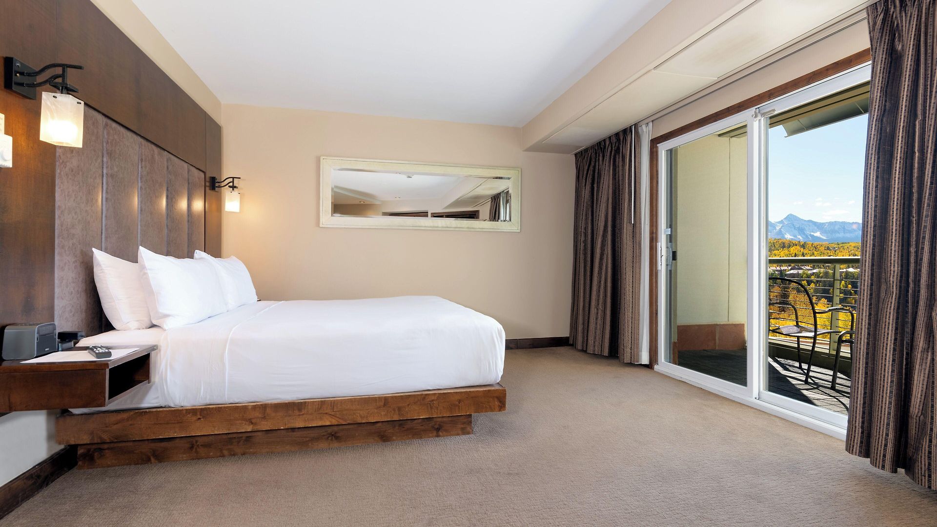Resort The Peaks And