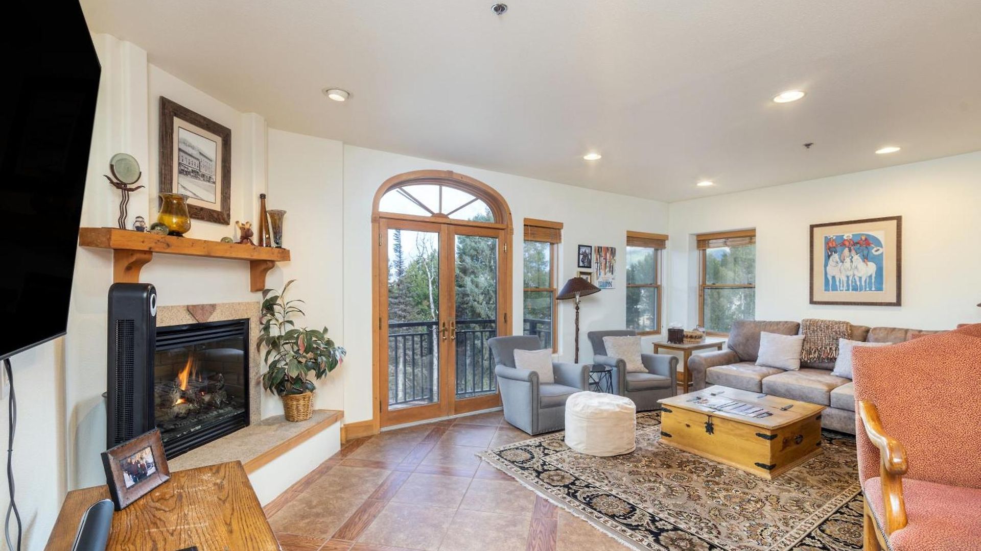 Bear Creek 212 Apartment