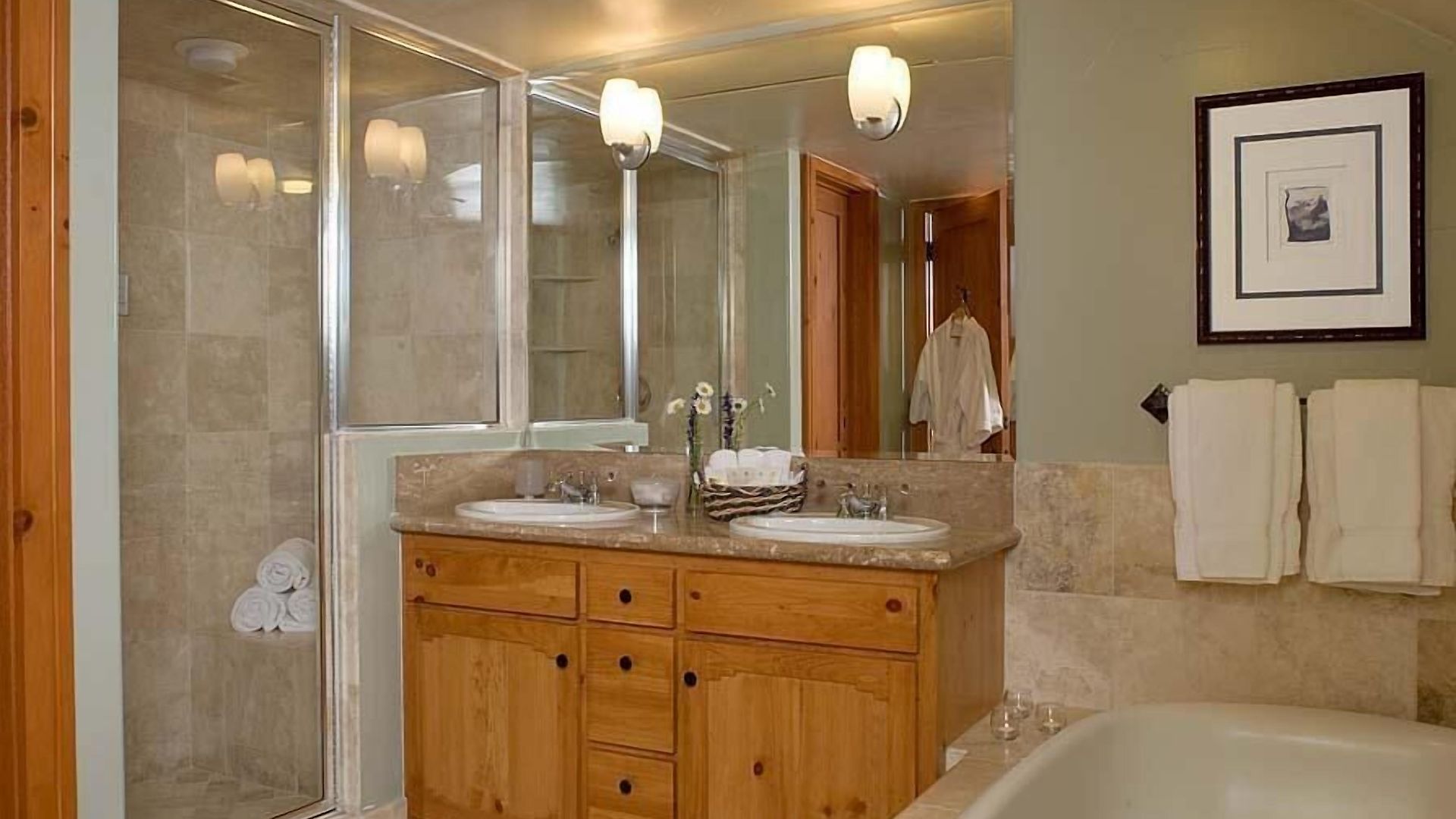 At Lost Creek Hotel 4*