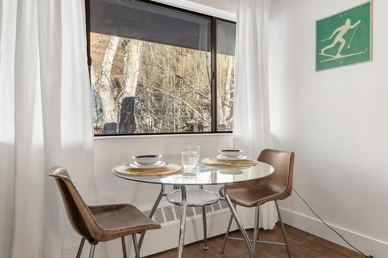 Tomboy 144 Apartment *