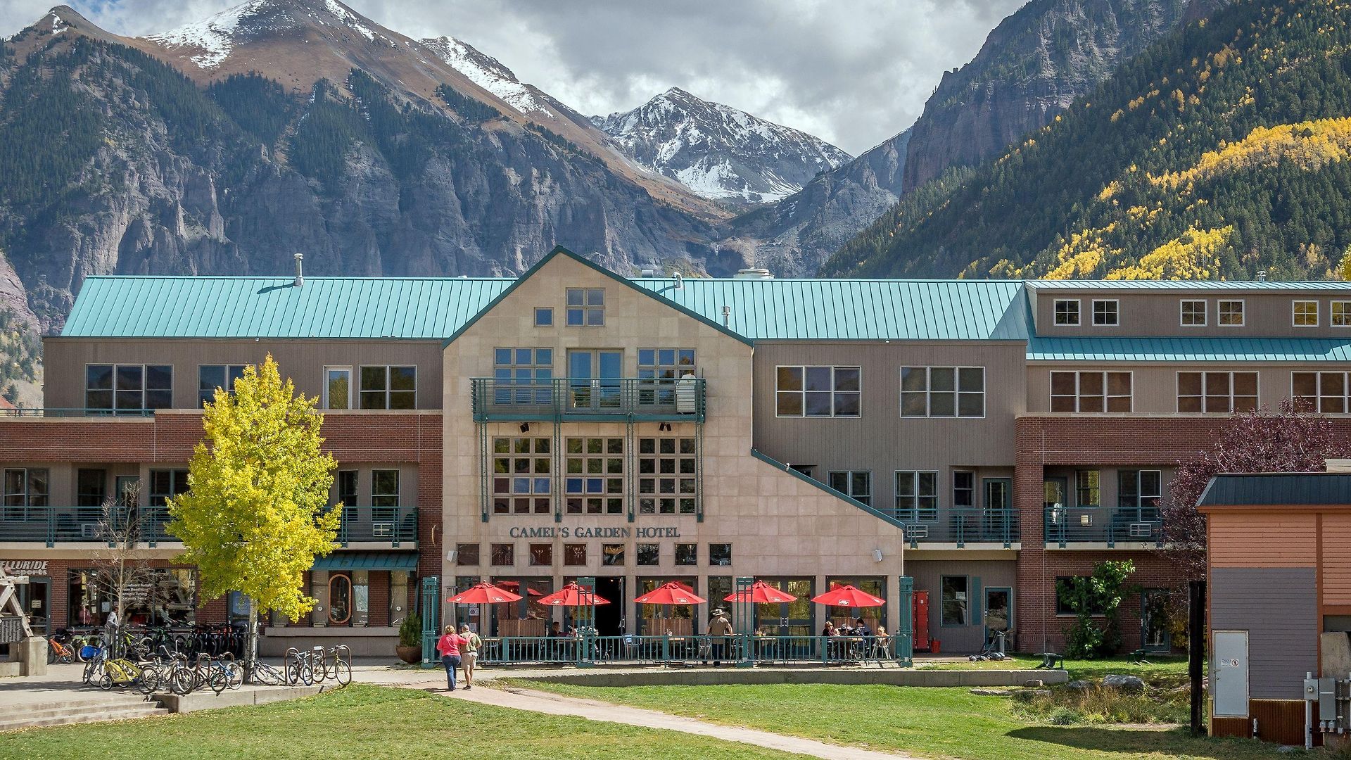 Camels Garden Hotel 4*